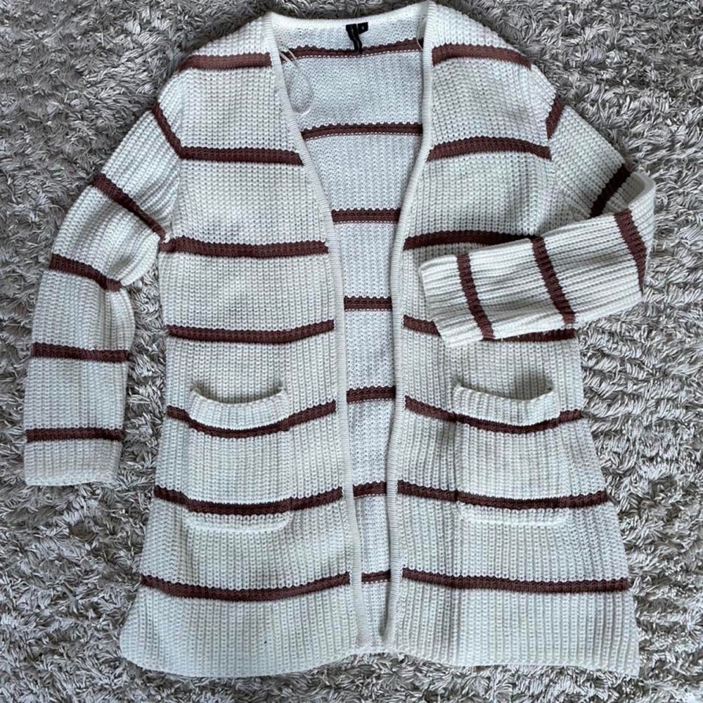 Knit cardigan